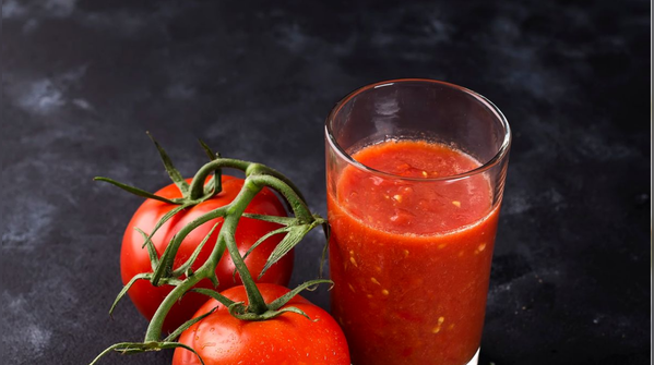 Tomato juice for bright skin