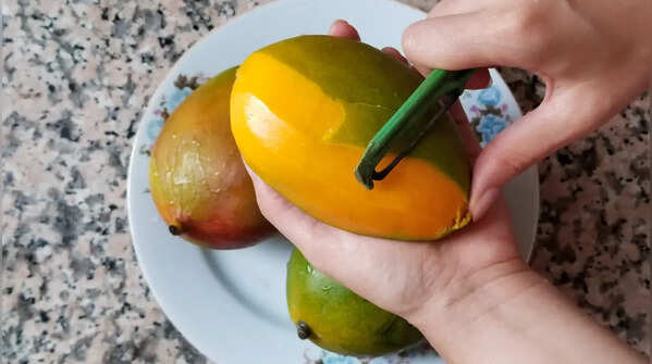 How to use mango peel in cooking