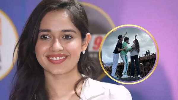 Jannat Zubair Photos
