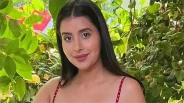 Charu Asopa Pictures