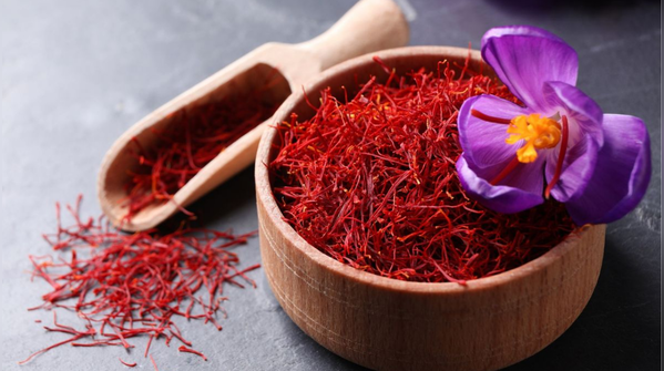 Kashmiri saffron for golden glowing skin