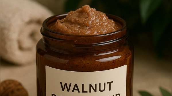 Walnut scrubs for exfoliation