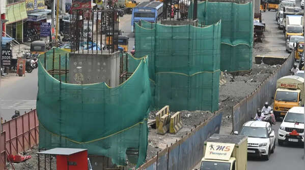 21-kilometer project with four-lane double-tier design