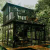 Article image for: 7 stunning glass houses worldwide that redefine modern living and architectural beauty