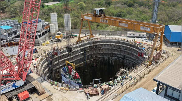 Large-Scale Mumbai Tunnel Construction