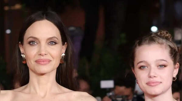 Shiloh Jolie, 19