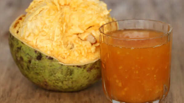 Detoxifies the body