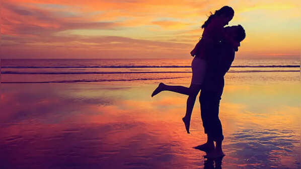 7 Clear Signs You’ve Found Your Past Life Soulmate