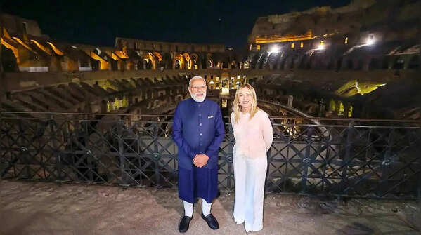 PM Modi, Giorgia Meloni visit Rome’s historic Colosseum