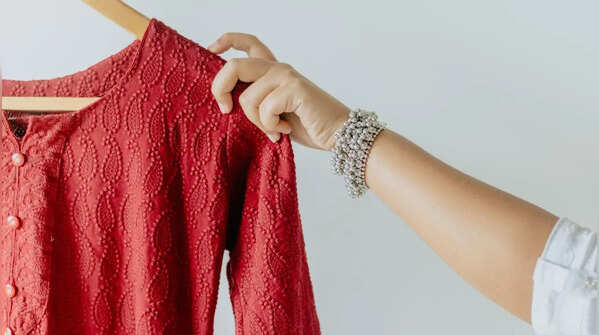 Loose-fit Kurtis for breathable style