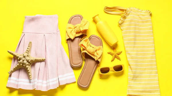 <em>10 comfortable clothing pieces women should have </em>