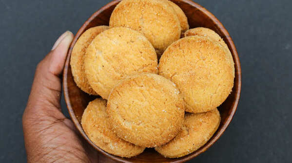 Glucose biscuits