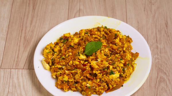 Quick paneer scramble