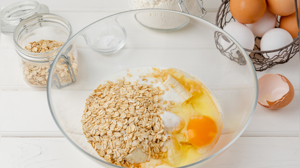 Savoury oats with egg