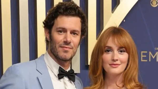 Adam Brody Photos