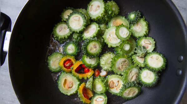 Fry the bitter gourd