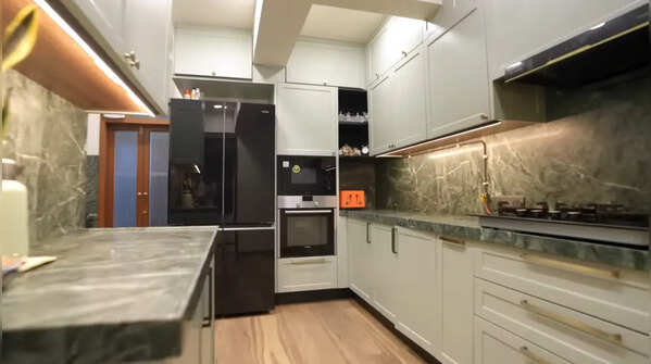 Elegant kitchen