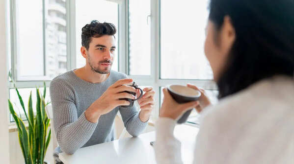 The 2-second eye contact hack