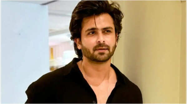 Shoaib urges fans to pray for him