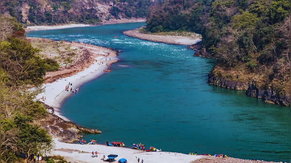 Explore riverside life around Rishikesh