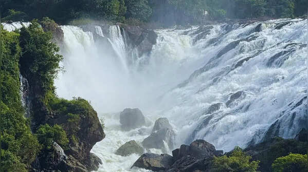 Shivanasamudra Falls in Karnataka