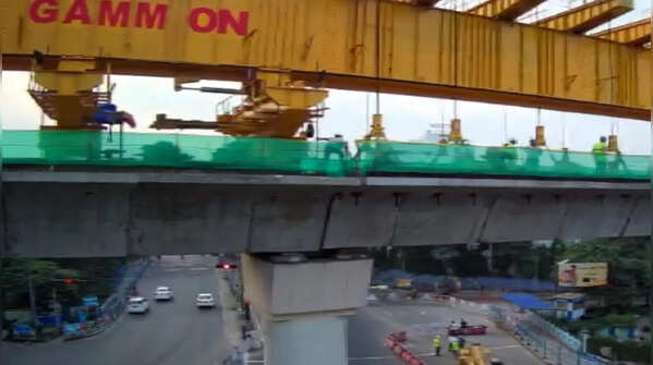 Weekend-based construction strategy adopted