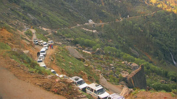 5 classic hill stations in India that are also traffic nightmares