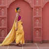 Powder yellow – bright and cheerful