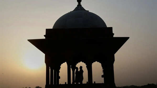 Silhouettes capture peaceful spirit of Eid-ul-Adha