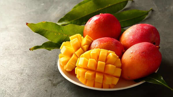 Which varieties of mangoes are affected?