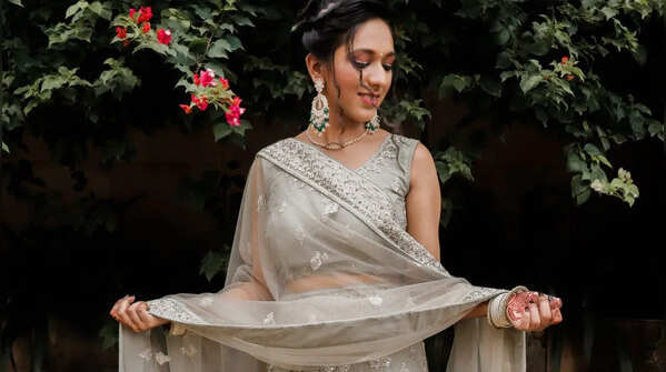 Front-fall dupatta styling for a clean and stylish look