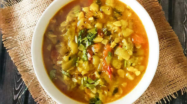 Zucchini Lauki Chana Dal Curry