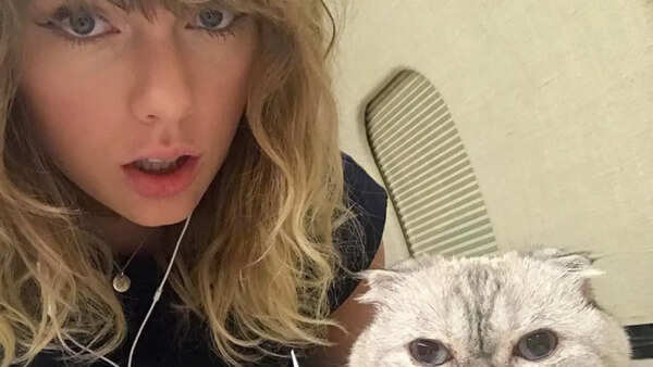 Taylor Swift Wallpapers