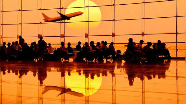 10 busiest airports in the US Why millions of travellers pass through them