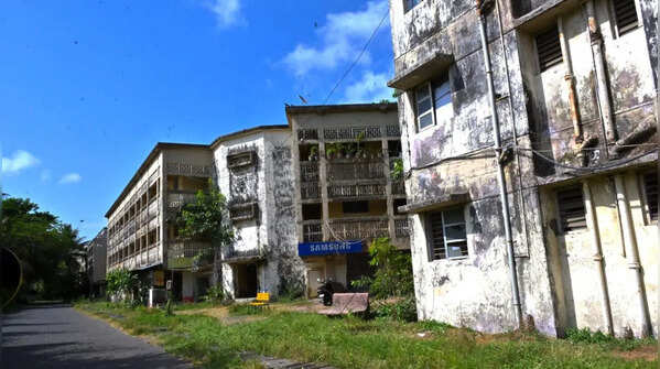 Final residents leave Air India’s historic Kalina colony