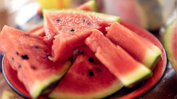 Why heavy meals feel harder in summer