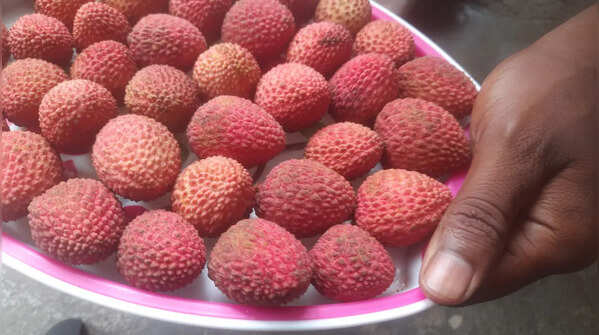 How to pick the sweetest one at the market: Choose bright pink-red ones