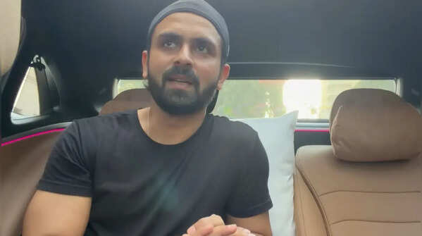 Shoaib requests fans to ignore the rumours surrounding his father
