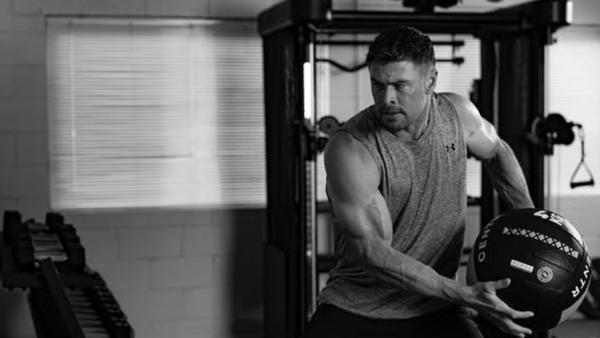 Chris Hemsworth Photos