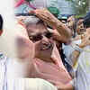 Article image for: TMC Meeting Deferred After Just 20 Of 80 MLAs Reach <i class="tbold">Mamata Banerjee</i>'s Kolkata Residence