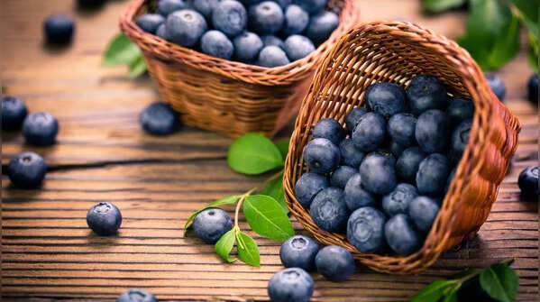 Blueberries and broccoli