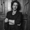 Success is not a g​ood teacher, failure makes you humble - Shah Rukh Khan