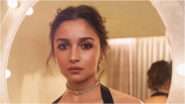 Alia Bhatt Photos