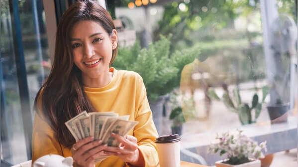 5 smart money habits for working women
