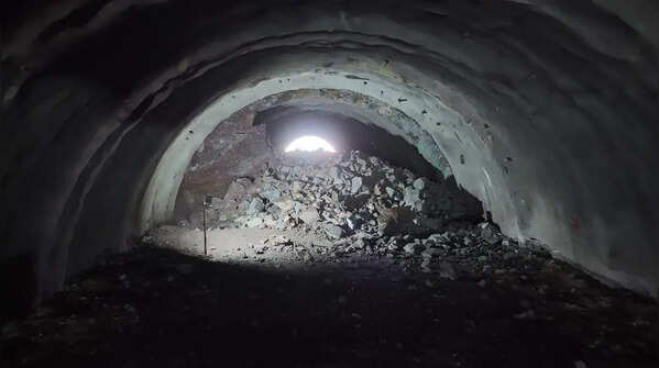 Third mountain tunnel breakthrough achieved in five months