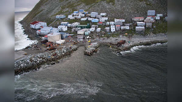 The Diomede Islands: Russia and the U.S.
