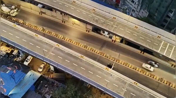 A new east-west link comes alive