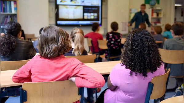What is the Blended Learning Model?