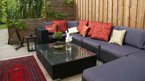 Outdoor carpets help bring the interior feel to life