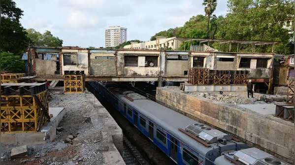 Cost of rebuilding Mumbai's Sion bridge rises to nearly Rs 50 crore